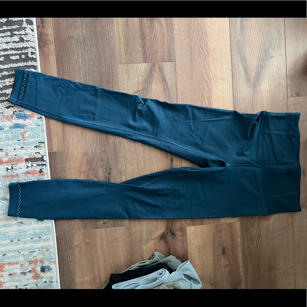 Dark blue lululemon leggings 28” high rise